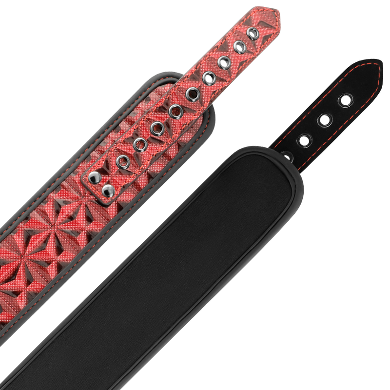 BEGME - Red Edition -  kaulapanta nännipihdeillä