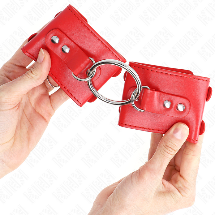 KINK - Säädettävät punaiset rannekahleet renkaalla ja niiteillä 17–22 cm x 6,5 cm