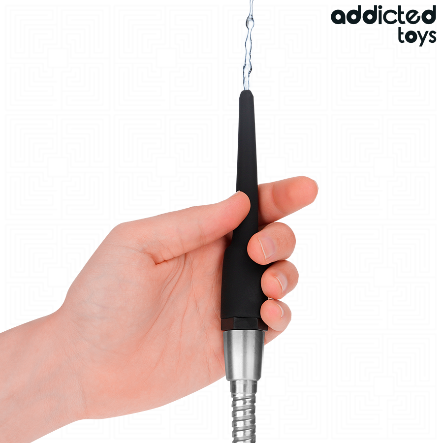 ADDICTED TOYS - Anaalipuhdistaja universaalilla adapterilla, malli 1