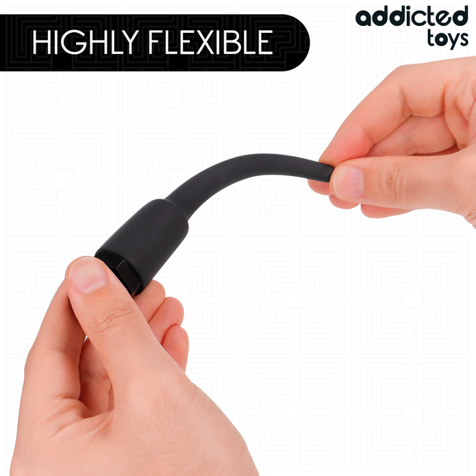 ADDICTED TOYS - Anaalipuhdistaja universaalilla adapterilla, malli 1