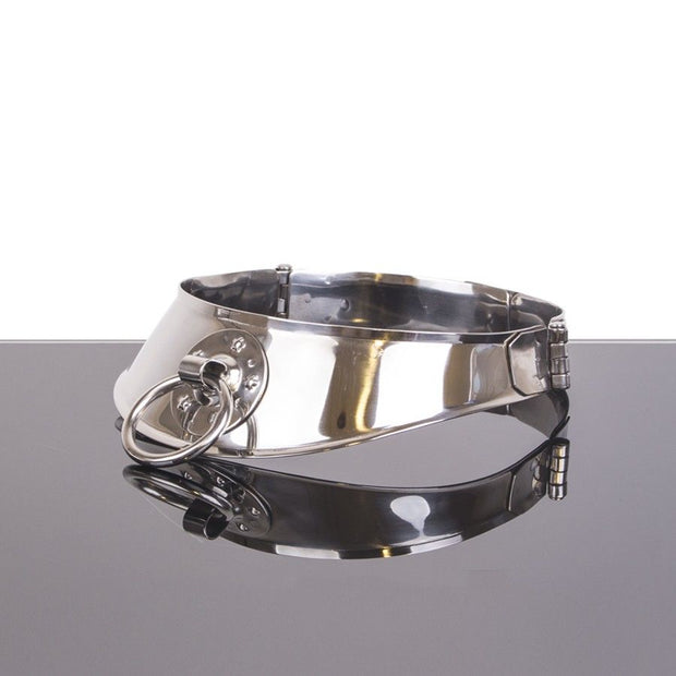 METALLHÅRD - HALSBAND MED RING