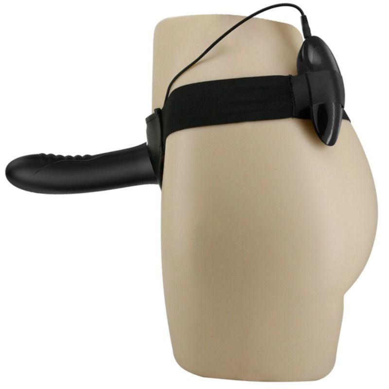 PRETTY LOVE - Strap-on-vibraattori ontolla dildolla